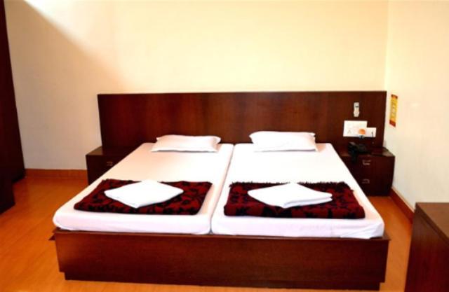Hotel Kusum ビラーイー 部屋 写真