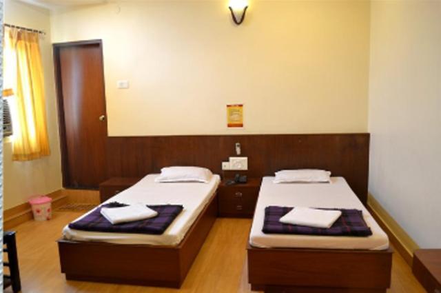 Hotel Kusum ビラーイー 部屋 写真